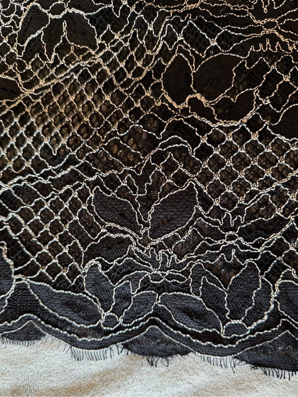 Zara Women's Black Lace Overlay Long-Sleeve Top - Picture 5 of 11